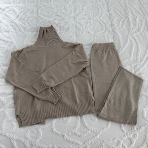 Beige Knit Coord Set Sweater & Pants, S